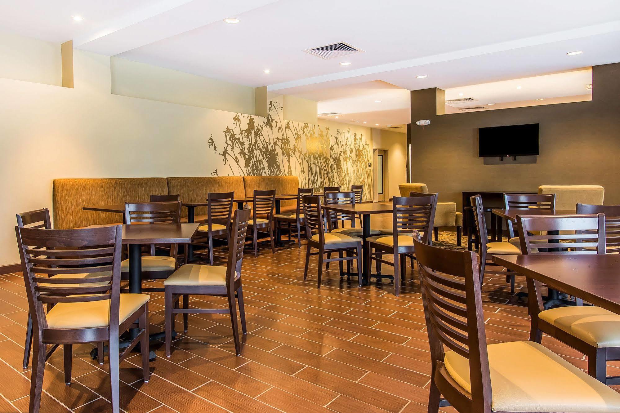Wingate By Wyndham Jonesboro Hodge Hotel Ngoại thất bức ảnh